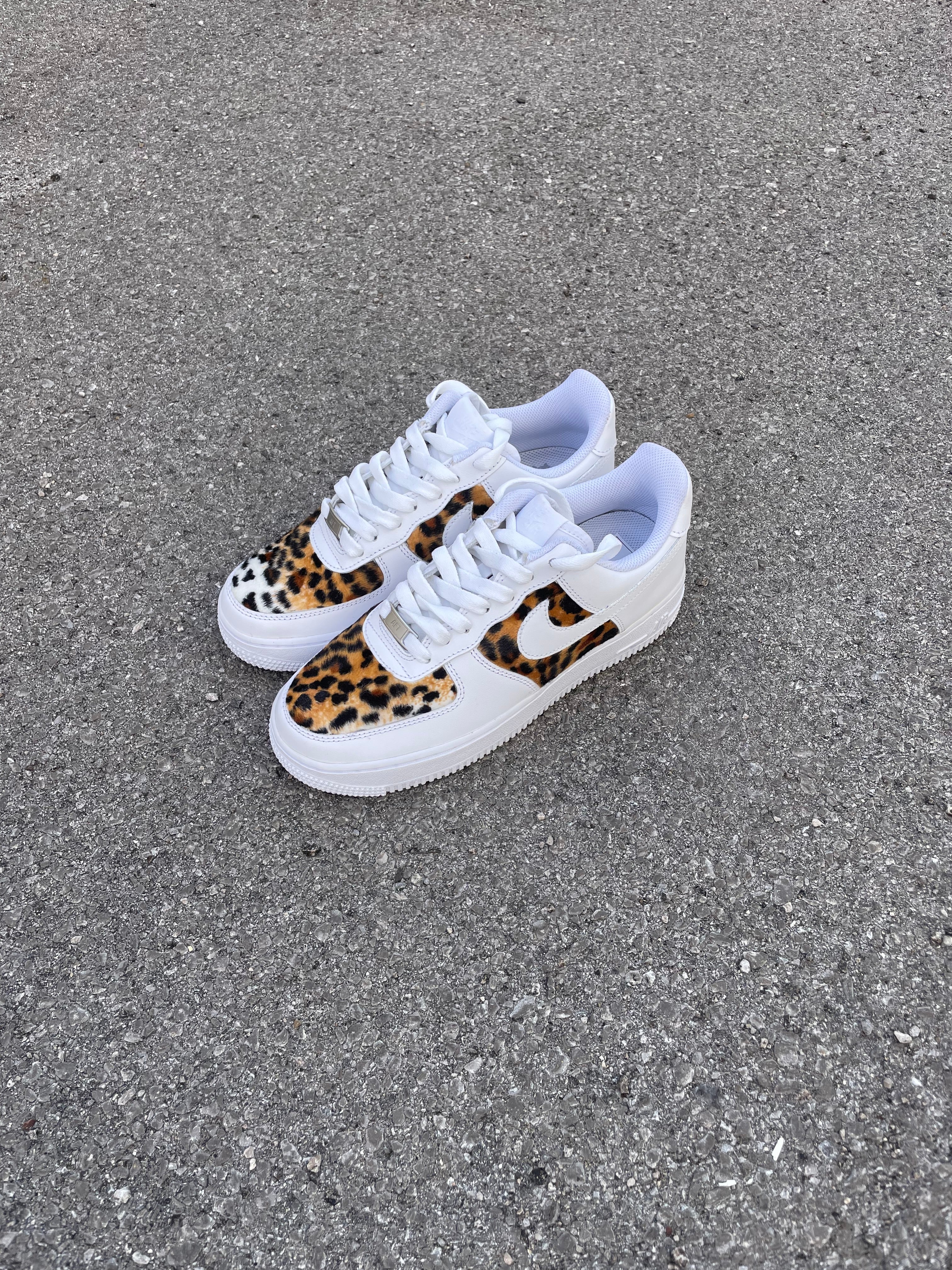 Air Force 1 White Tiger