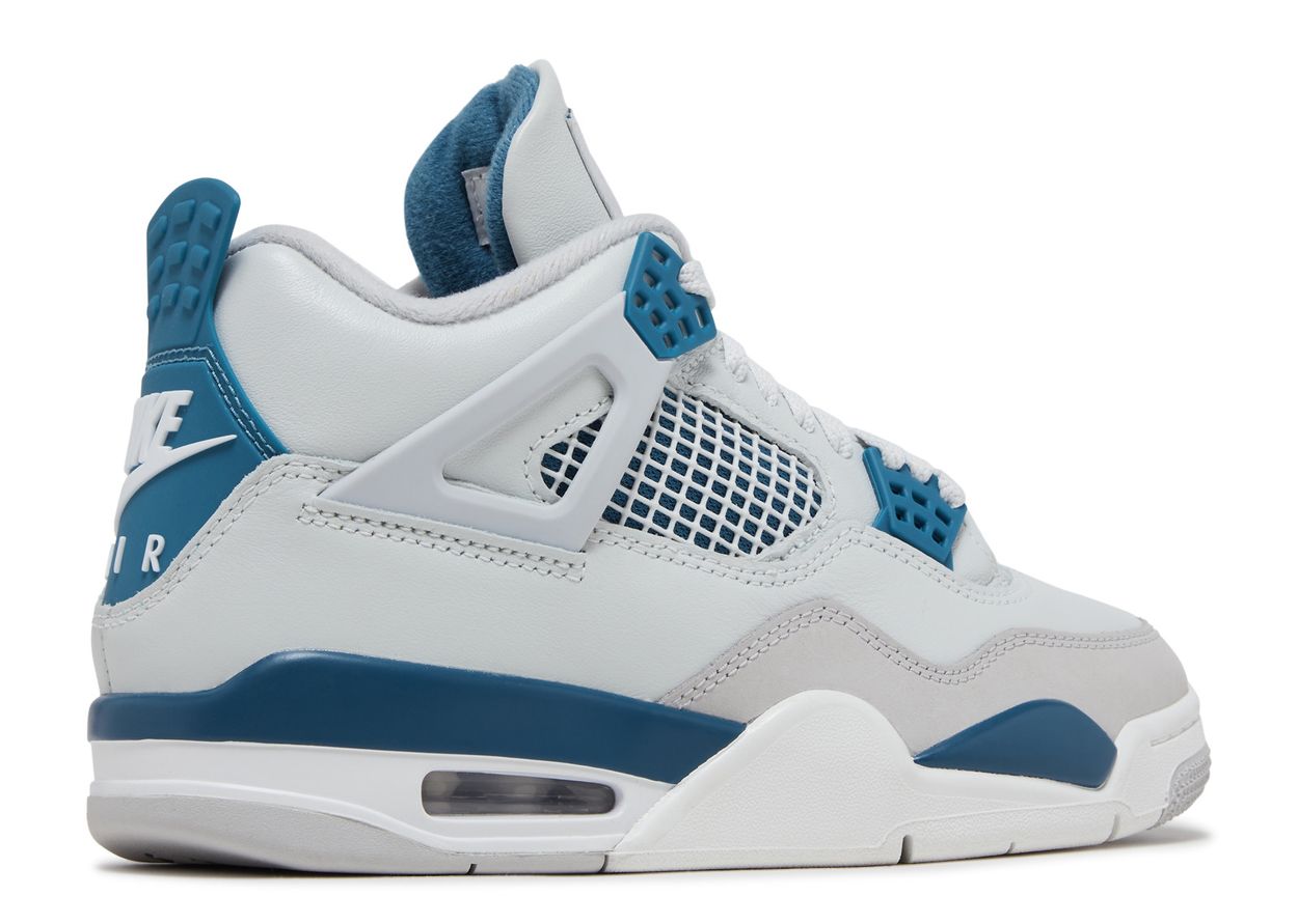 Air Jordan 4 Retro “Military Blue”