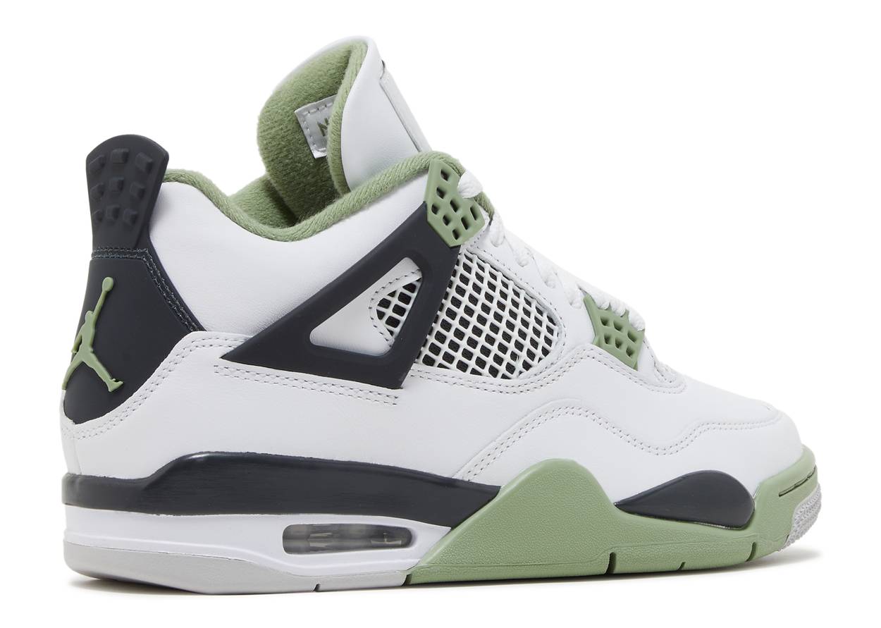 Jordan 4 “Seafoam”